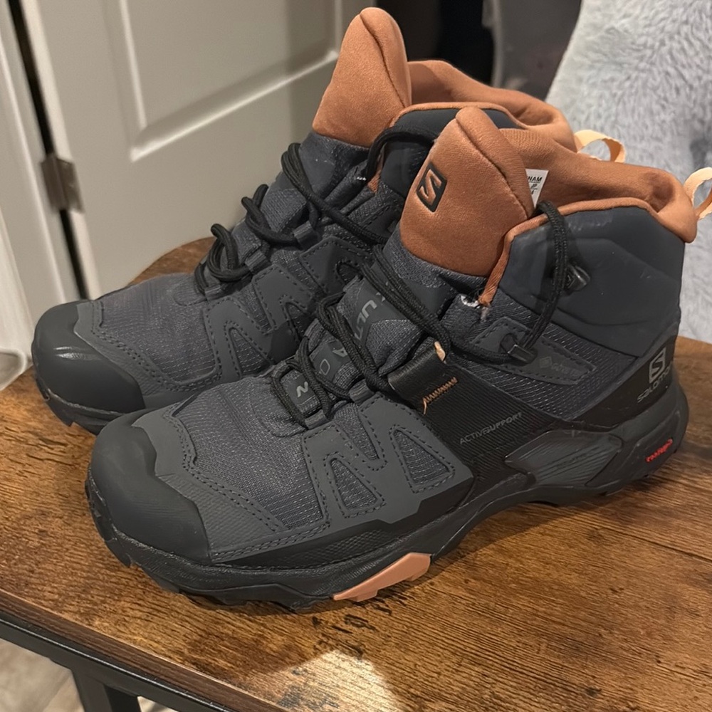 Salomon Women’s Black and Tan Hiking Shoes